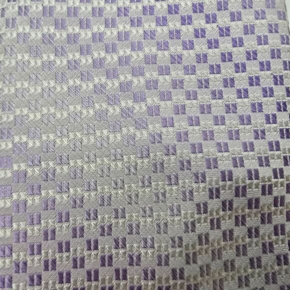 Pierre Cardin Men's Embroidered Silk Tie Lavender 3.75x60 - Picture 3 of 7